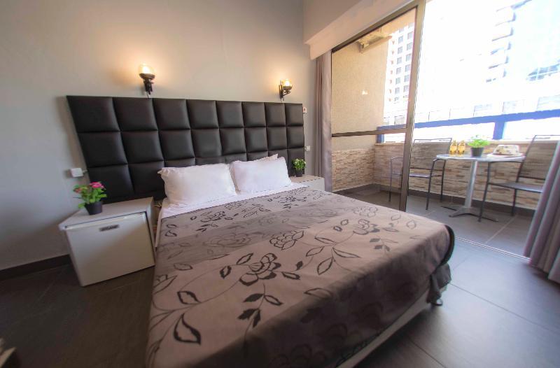 Miami Beach Hotel Tel Aviv Exterior photo